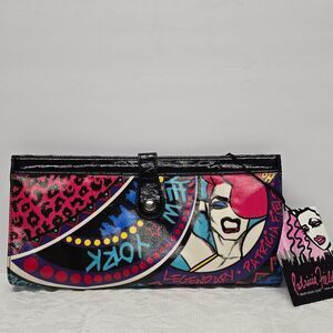 Patricia Field New York Graffiti Clutch Limited Edition Sex and The City NWT